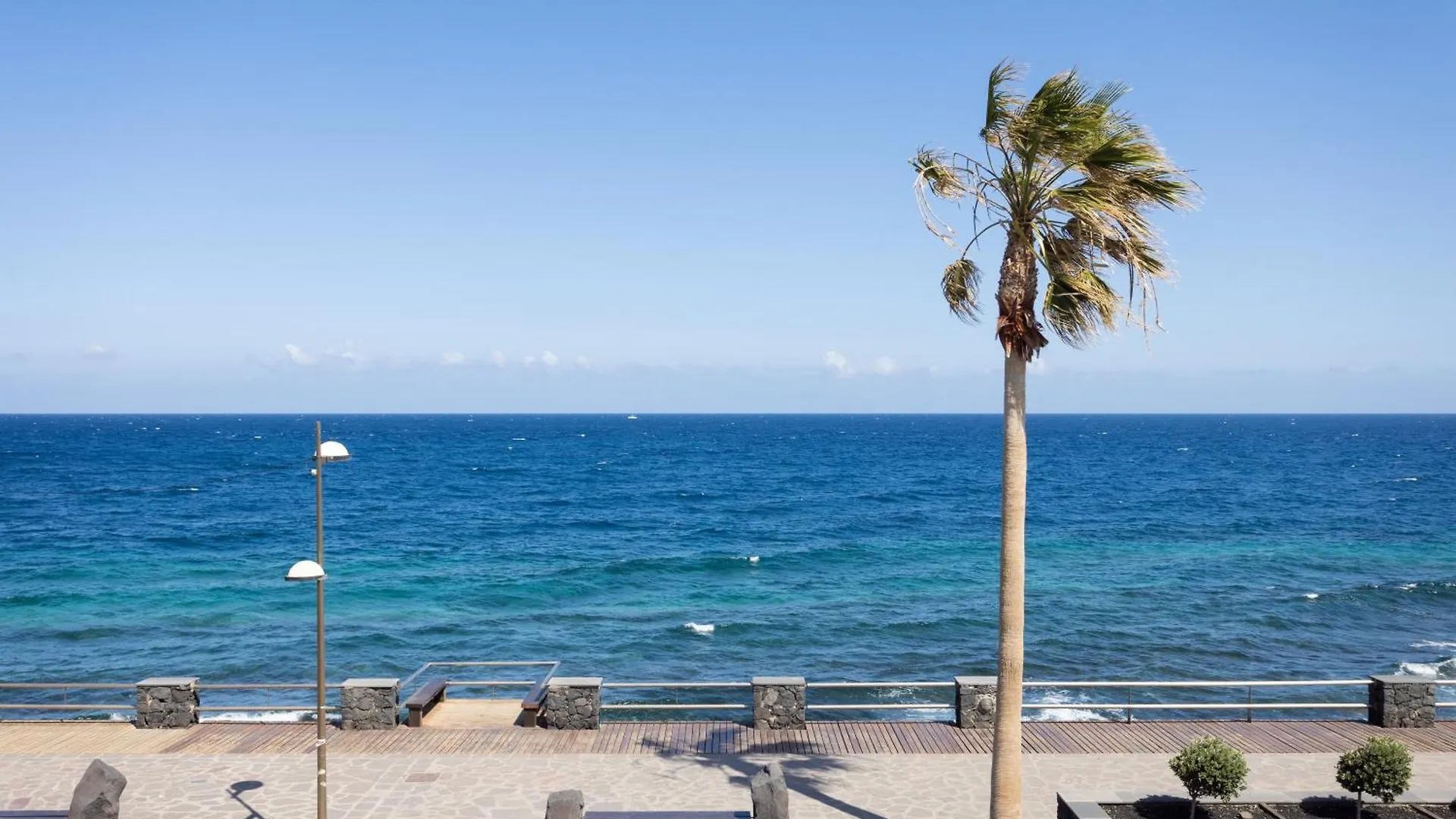 Home2Book Stunning Sea Front Caletillas, Pool Candelaria 0*,