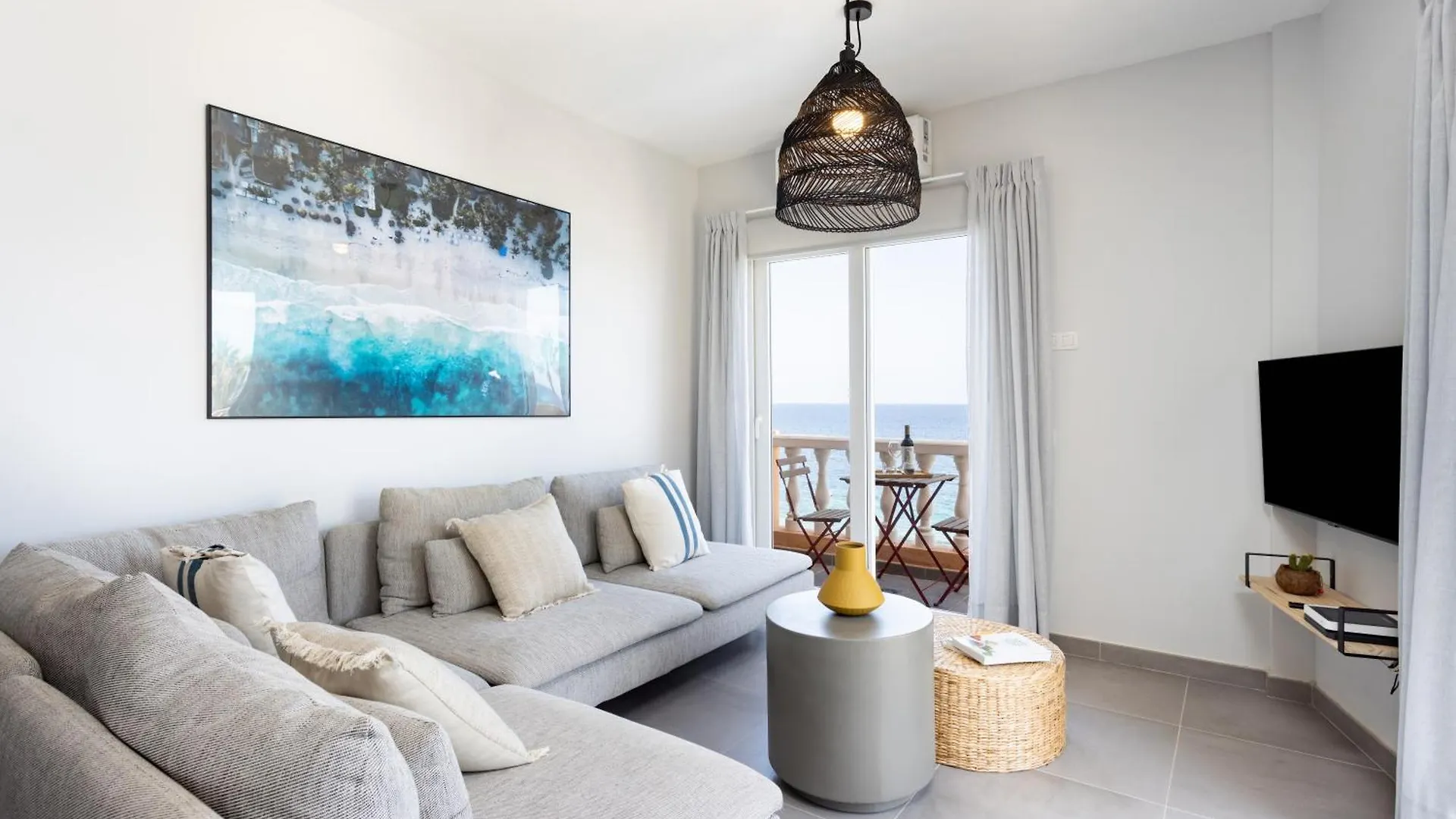 Home2Book Stunning Sea Front Caletillas, Pool Candelaria Apartment